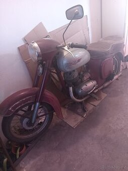 Jawa  ČZ 175