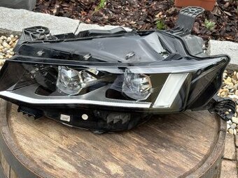 Peugeot 508 II 2018- Levý FULL LED světlomet