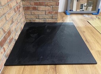 Krbová deska z břidlice 90×90 cm – nová, nepoužitá