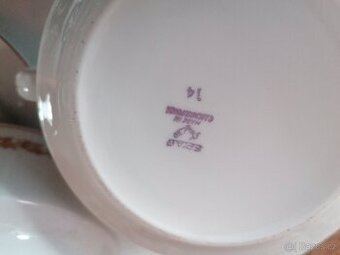 Porcelánová sada s jemným zlatým vzorem