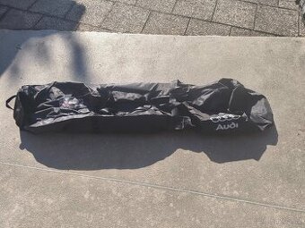 Vak na lyže do auta Audi