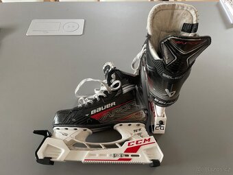 Bauer Vapor Select