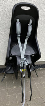 Sedačka na kolo s úchyty