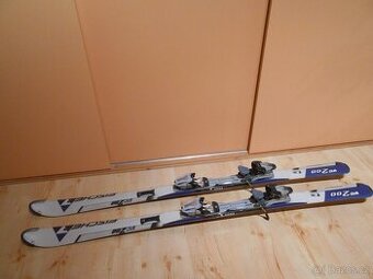 Sjezdové lyže - Fisher, délka 158 cm