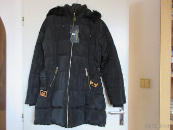 Sleva - dámská/dívčí zimní bunda značky Dream high