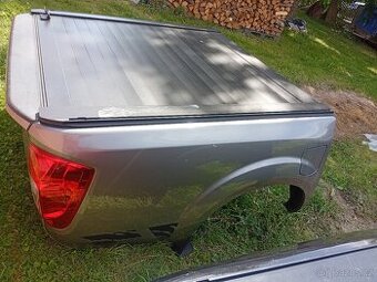 NISSAN NAVARA D23, D23T ZADNÍ KORBA  KOMPLETNÍ+ROLETA