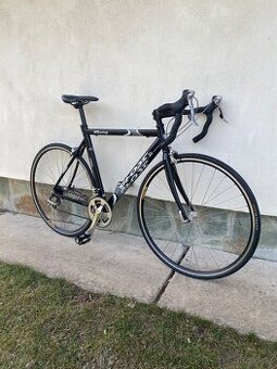 Cestný bicykel Ghost