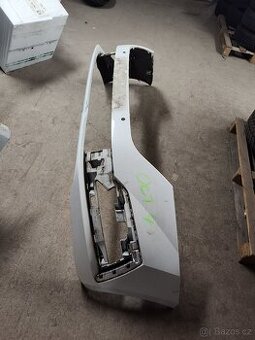 Přední nárazník Škoda Octavia 4