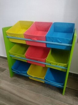 Dětský regál na hračky