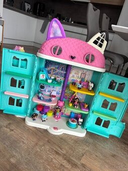 Gabbys dollhouse-Gabinin domecek