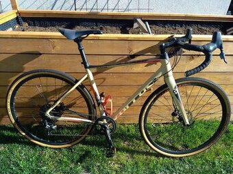 Kellys Soot 70 - Gravel