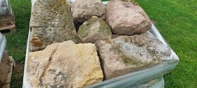 Piskovcove kameny nehranené