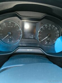 Prodám osobní vůz Škoda Octavia rok 2013