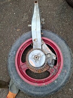 Kolo na moto Aprilia 120/90-16