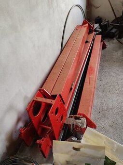 Prodám čtyřsloupový zvedák Colombi 3 t