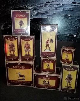 NECA - CHRONICLES OF NARNIA STATUES