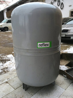 Expanzní nádobu ke kotli 300 L, 6 bar