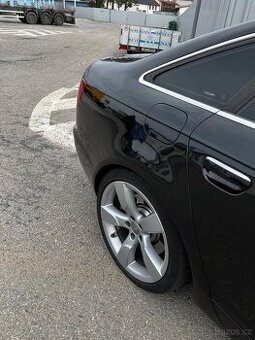Audi a6 c6 2.7tdi manuál