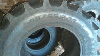 Prodám pláště 480/65R28-Mitas rd 03 - 1