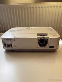 Projektor NEC M311W - 1