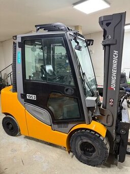 Výprodej VZV Jungheinrich DFG 435s r.v.2019 zdvih triplex 5m