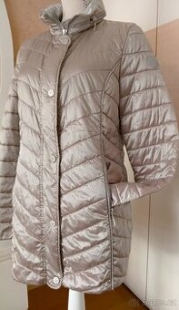 Slabá bunda zn. HAPPY GOOSE vel. 36