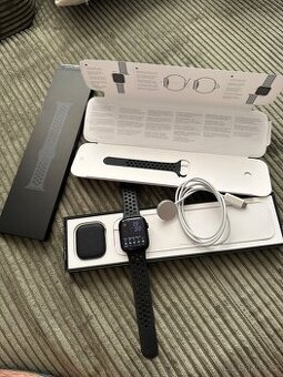 Predám Apple watch 7 45mm Nike edícia