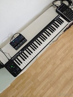 M-Audio Keystation 61 MK3 včetně stojanu