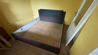 Daruji za odvoz konstrukci postele