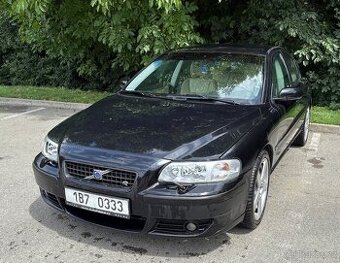 Volvo S60 R AWD 220kw 2.5T manual