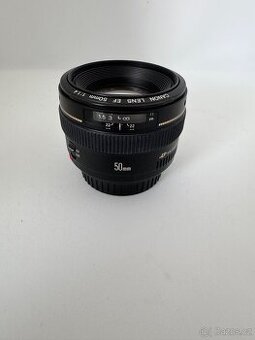 Canon EF 50mm f/1.4 USM, výborný stav