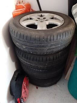 Zimní kola 195/65 R15 - 1