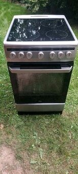 Sklokeramický sporák