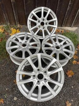 Alu kola 5x114,3 R15 nový lak