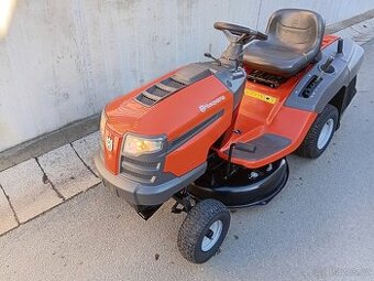 Prodám zahradní traktor Husqvarna CT126 - 1