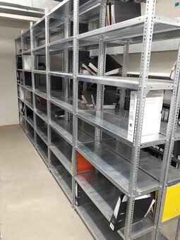 Regály kovové s vysokou nosností ZÁNOVNÍ