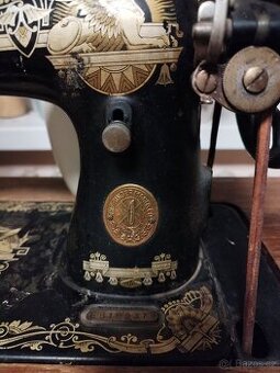 starožitný šicí stroj singer - 1