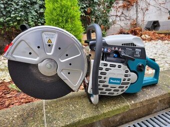 Prodám rozbrušovací pilu - Makita DPC 7311 - 350mm (4,2kw)