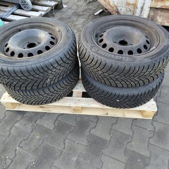Zimní pneumatiky 205/55 R 16