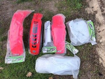 Plasty na Honda CR500 a 250