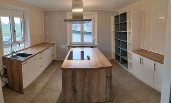 Moderní kuchyně NOBILIA s ostrůvkem (1912.23)