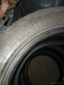 Zimní pneu 235/55/18 4ks i