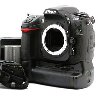 Nikon D300 + battery grip MB-D10