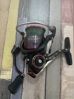 Daiwa - Fuego LT 2000
