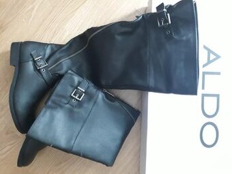 Vysoké dámské černé kozačky - nové č.40