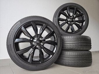 Orig. Ford 5x108 Letní Continental 235/45/19 - Top