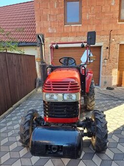 Traktor/malotraktor 2 majitel na značkách