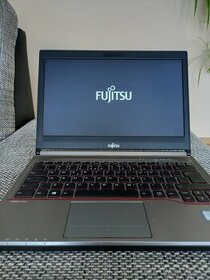 Notebook FUJITSU LifeBook E736 i7-6600U,8GB/240GB
