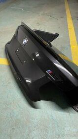 Víko kufru BMW M2