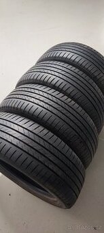 235/55/19 Bridgestone Alenza, DOT 2723, 8.2mm-7.5mm